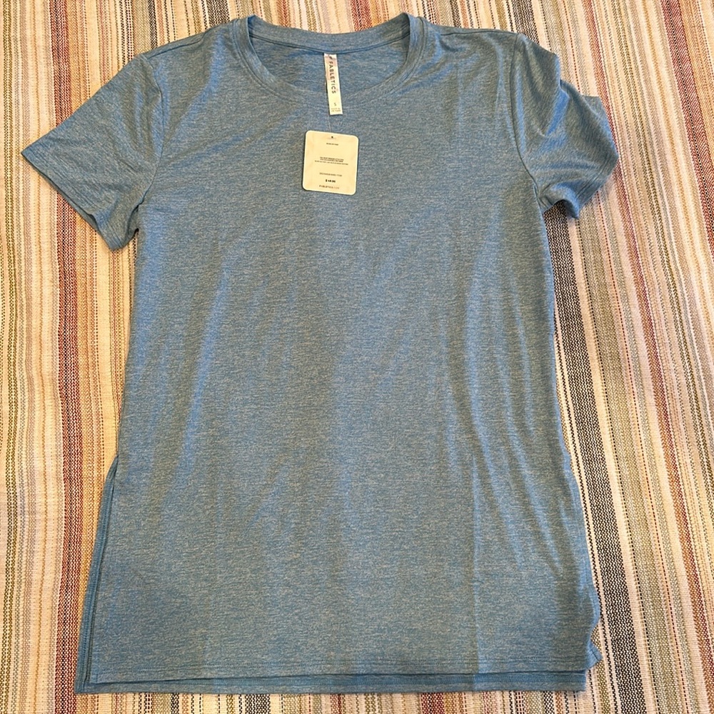 Fabletics Blake Tunic (Short Sleeve)